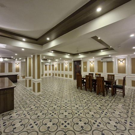 Golden Landmark Green Valley Beach Resort Dona Paula Εξωτερικό φωτογραφία