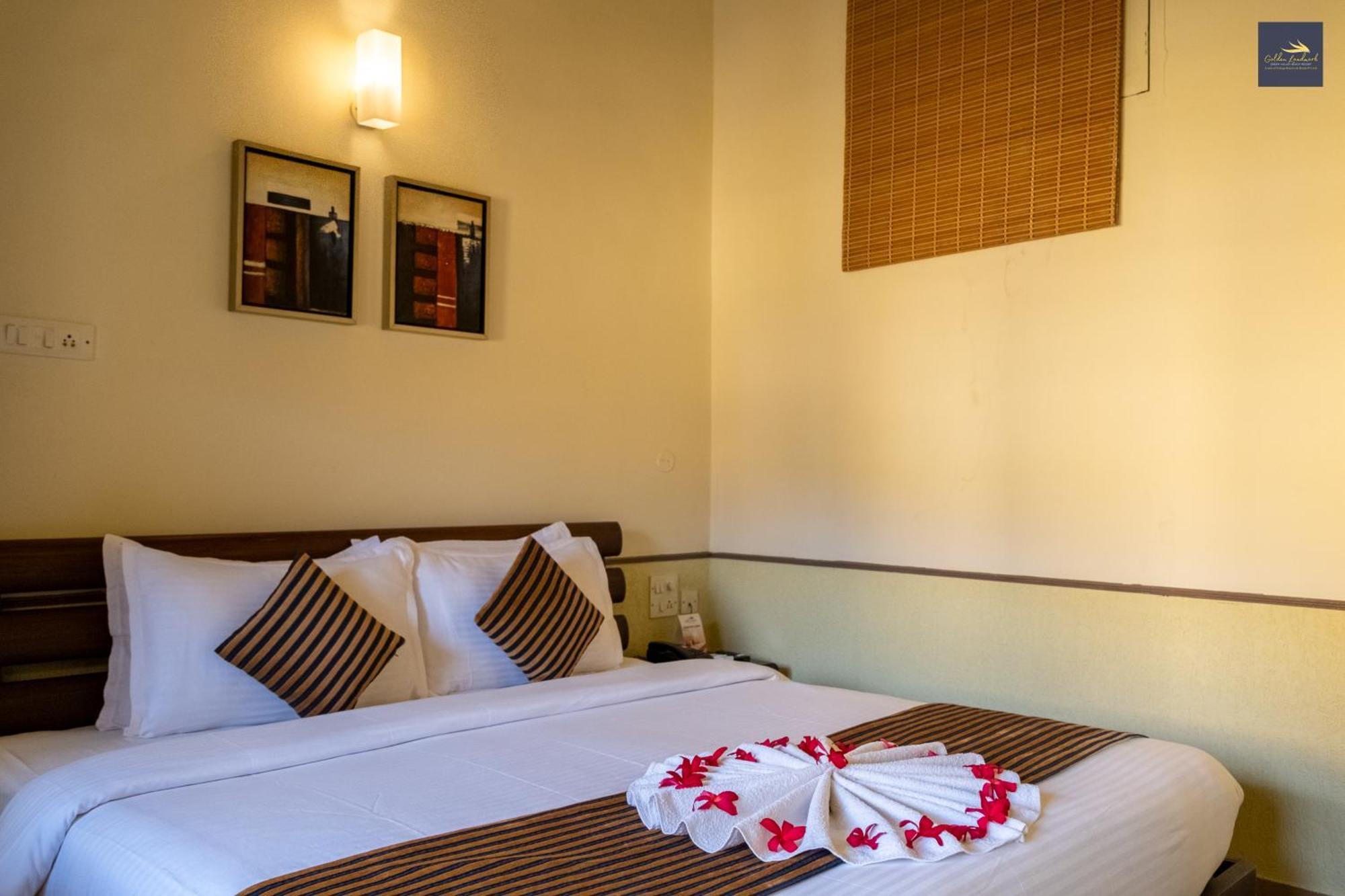 Golden Landmark Green Valley Beach Resort Dona Paula Εξωτερικό φωτογραφία