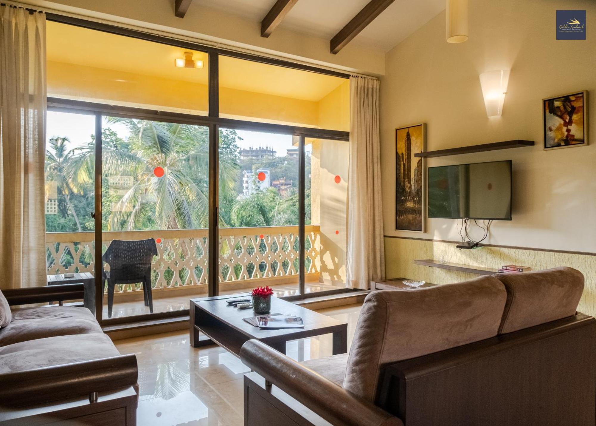Golden Landmark Green Valley Beach Resort Dona Paula Εξωτερικό φωτογραφία