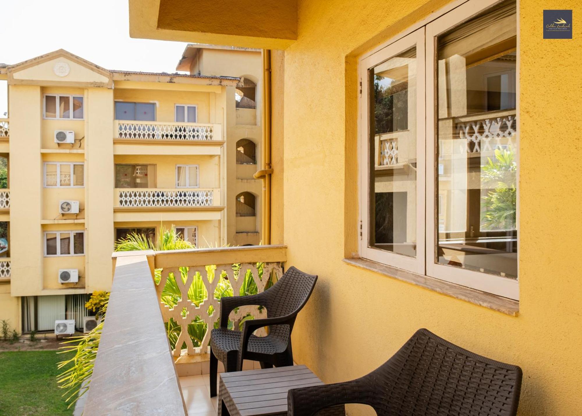 Golden Landmark Green Valley Beach Resort Dona Paula Εξωτερικό φωτογραφία